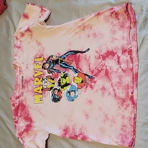 Tee shirt